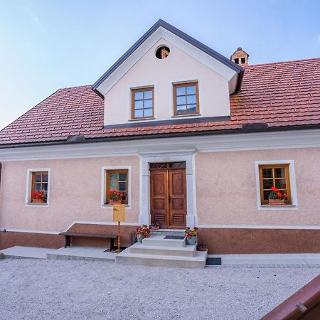 Notranjska Hisa - Traditional Country House, Close To The World Attraction Cerknica Lake Begunje pri Cerknici Zewnętrze zdjęcie