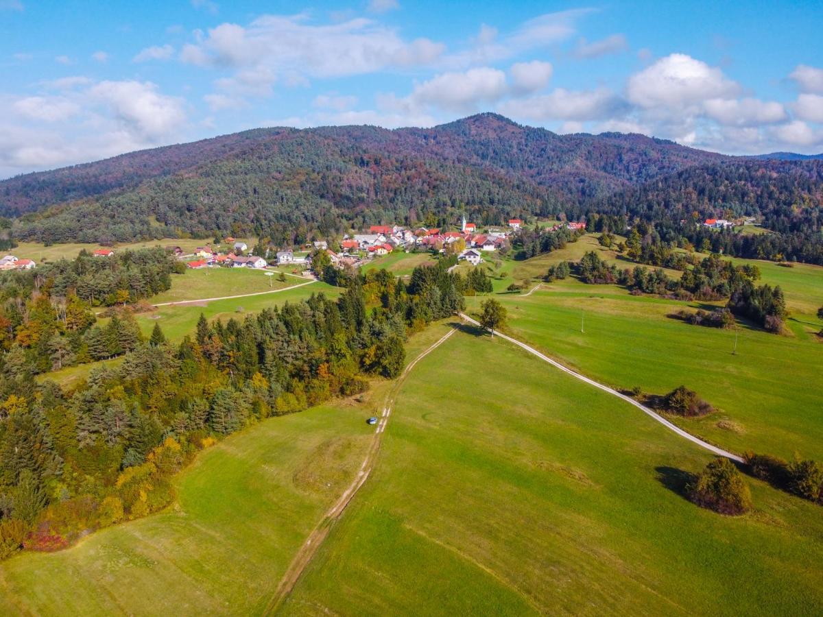 Notranjska Hisa - Traditional Country House, Close To The World Attraction Cerknica Lake Begunje pri Cerknici Zewnętrze zdjęcie